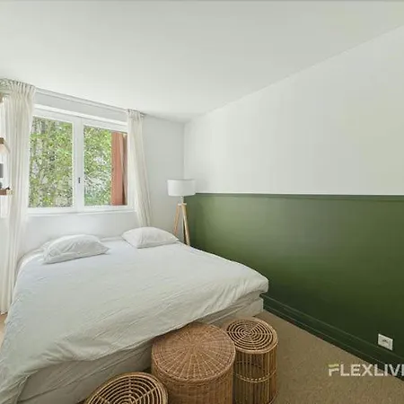 Hotel Immeuble Friant Paris